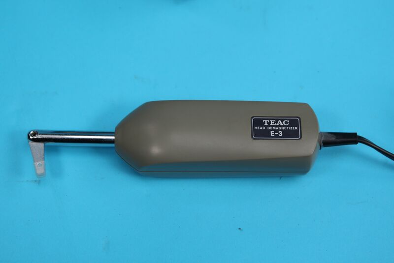 File:T0048 demagnetiser front.JPG