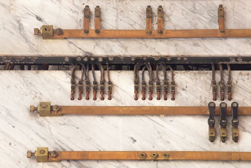 File:Clemencon theatre Jean-Alary detail.jpg