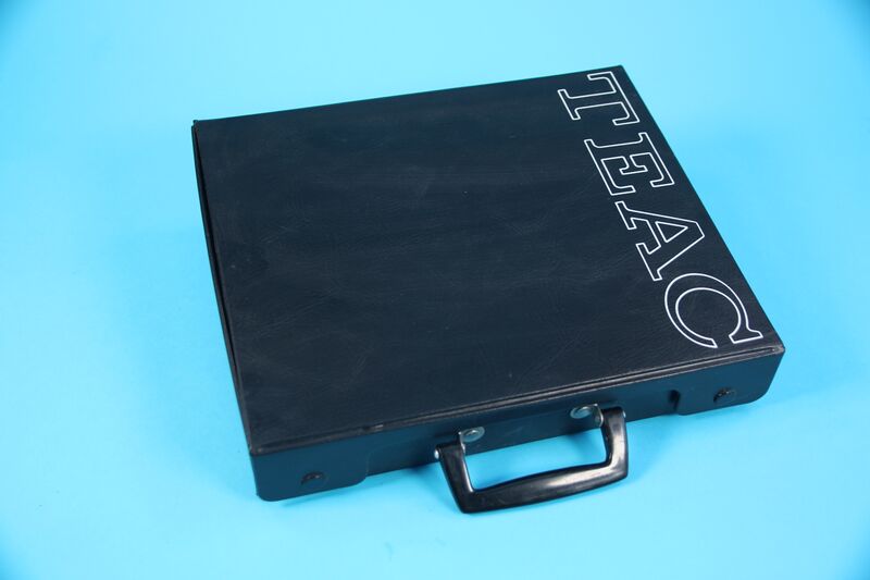 File:T0048 closed.JPG